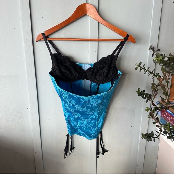 Frederick's of Hollywood Turquoise Camisole Top - Picture 3 of 9